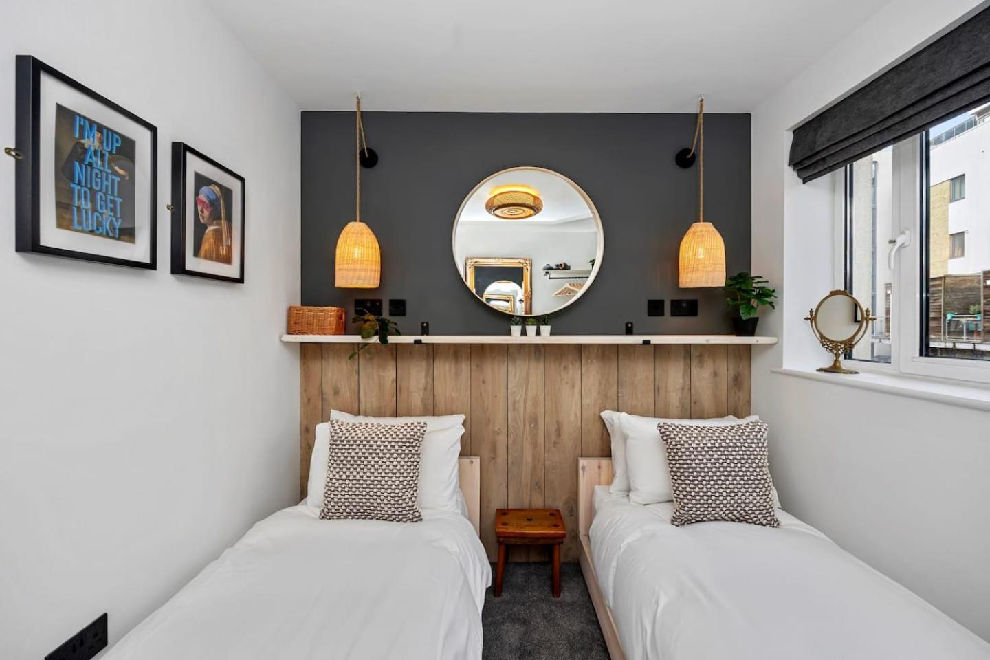 Driftwood House - Scandi Style In *