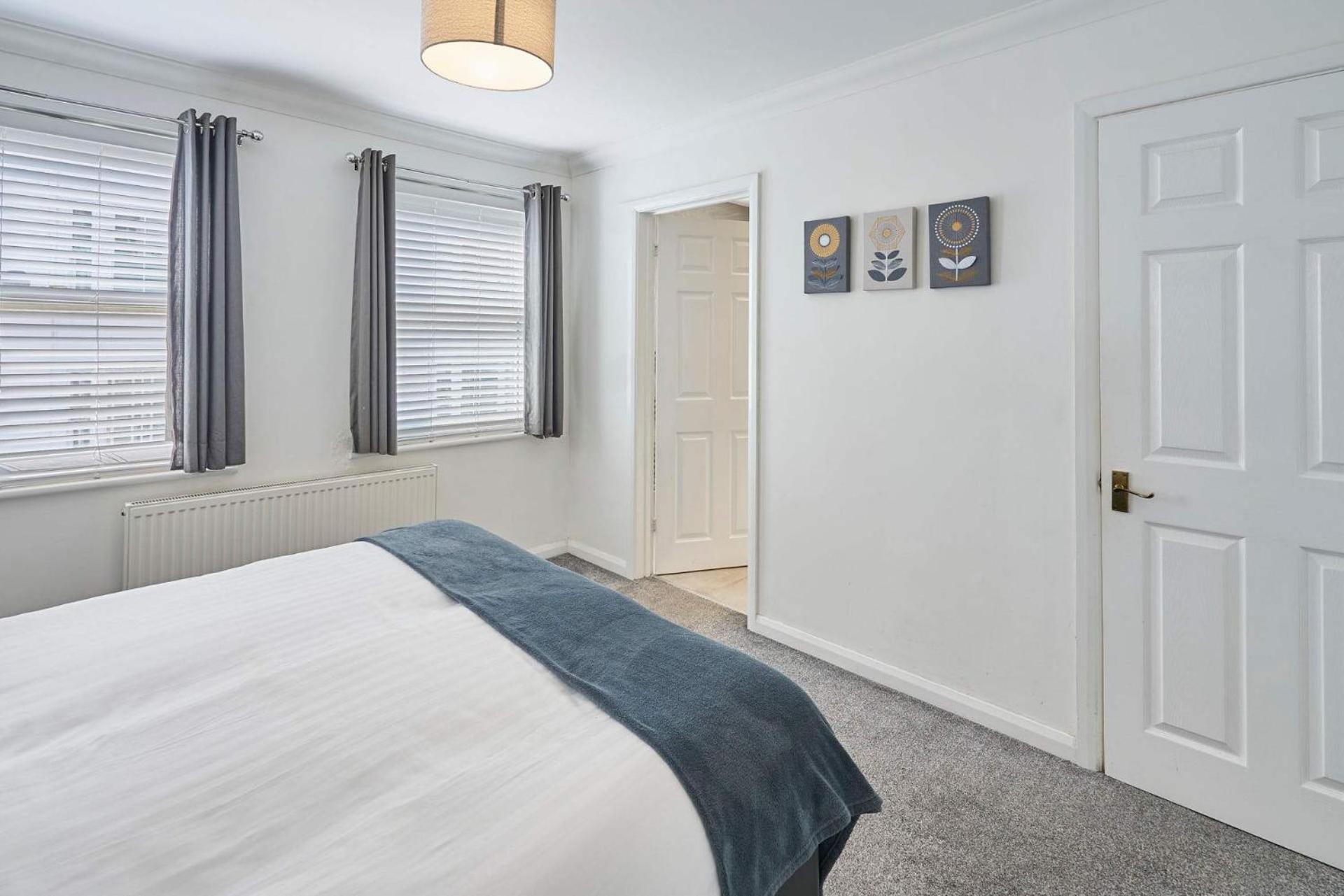 Host & - Farm Road Holiday home *