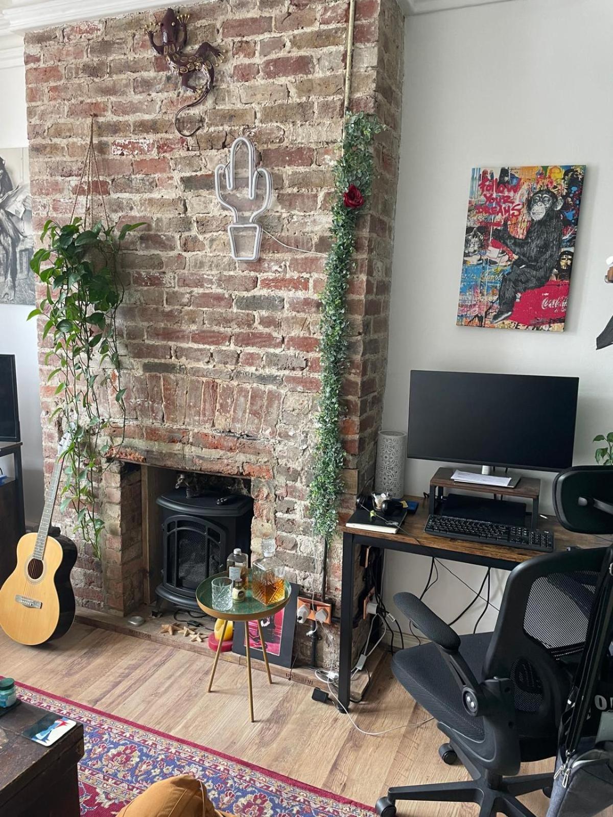 New Snug Nearby The Level * Brighton