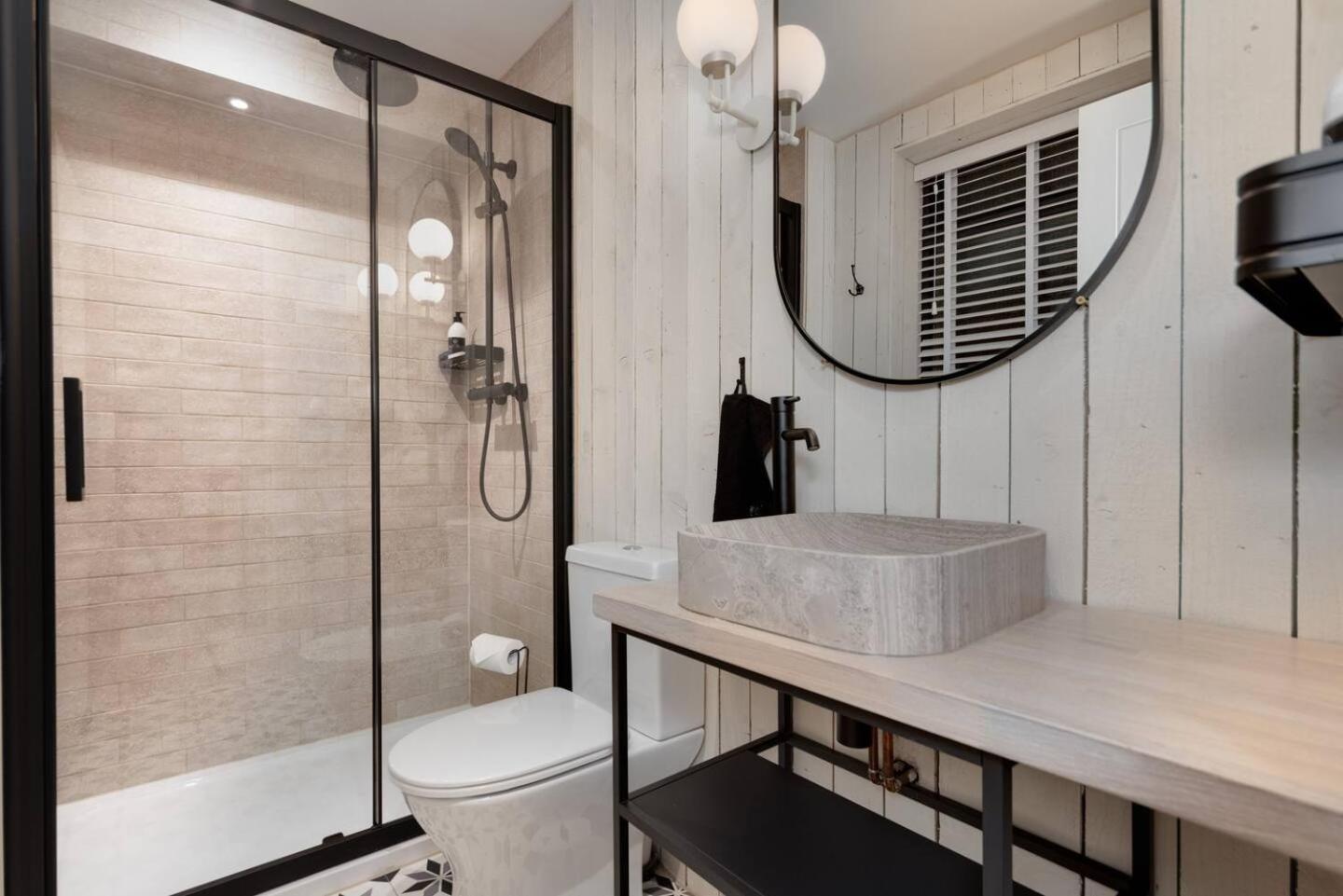 Little House - Swanky Scandi Style Brighton