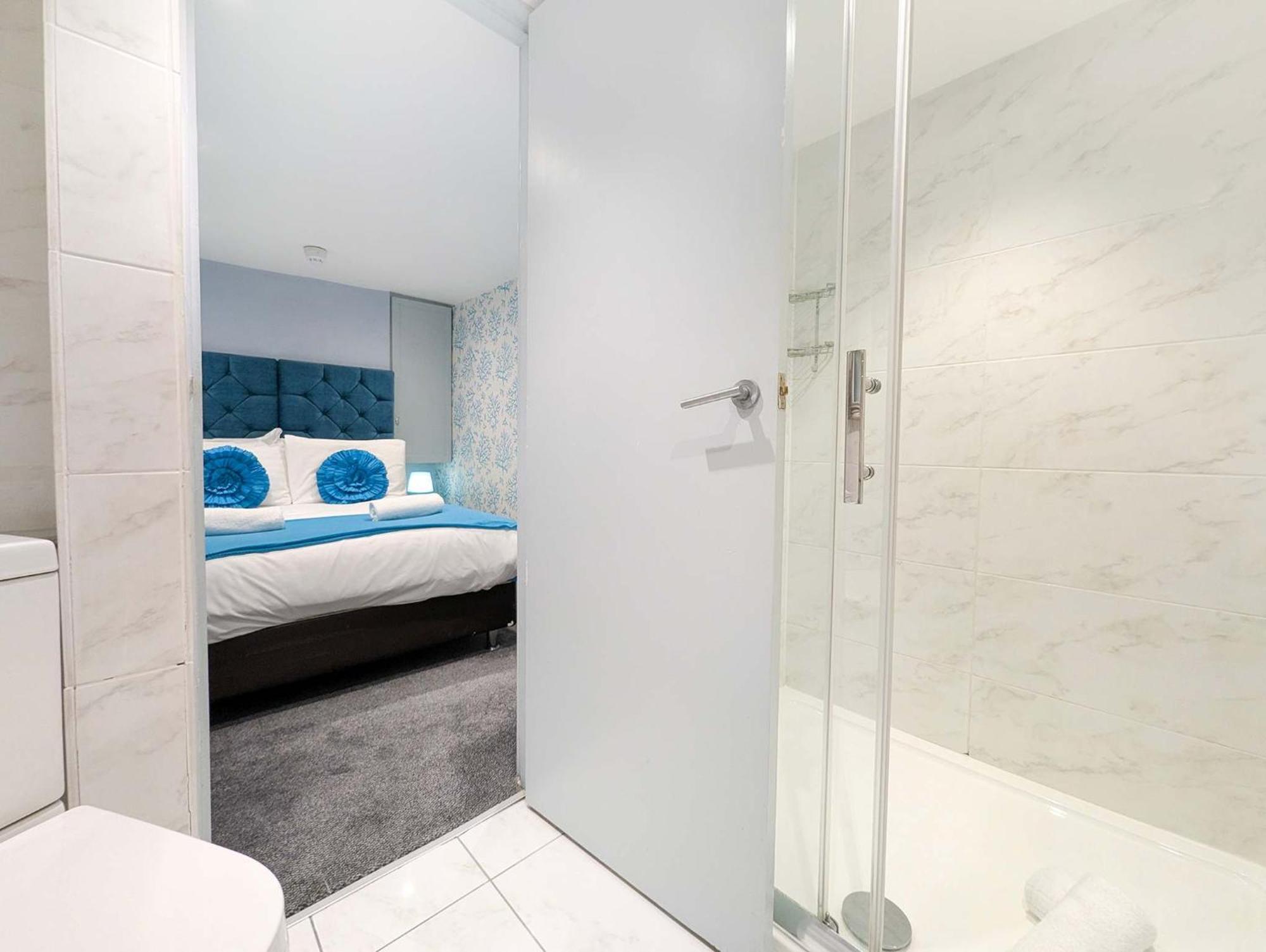 Darling By The Sea - By Lets Holiday home Brighton