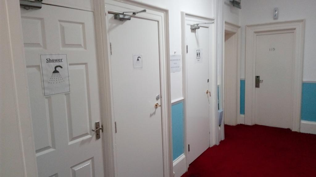 Sea View Hostel *