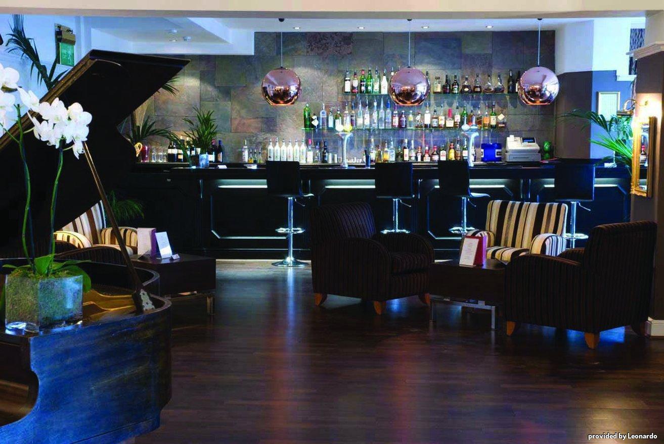Hotel The 3*
