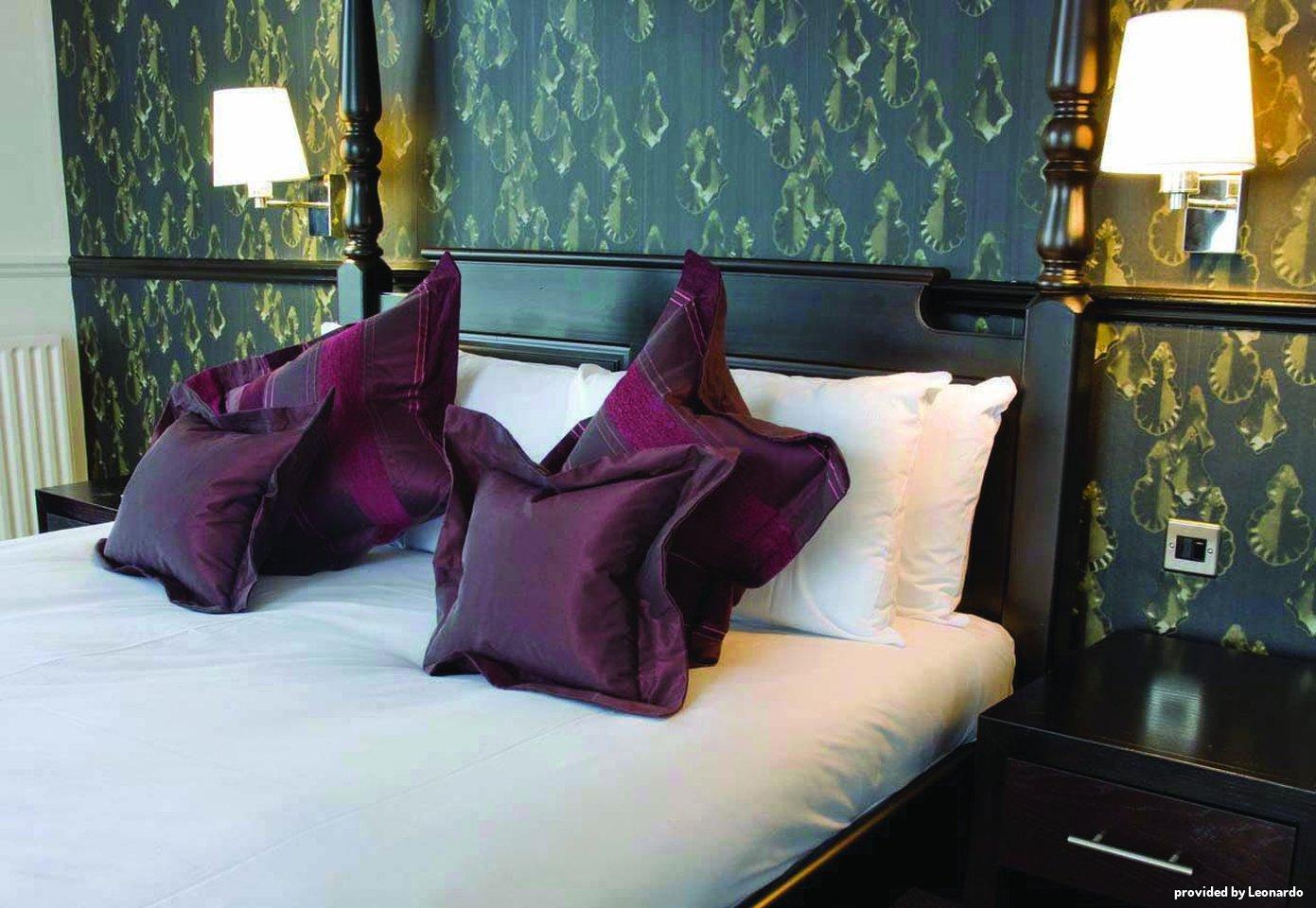 The Hotel 3*