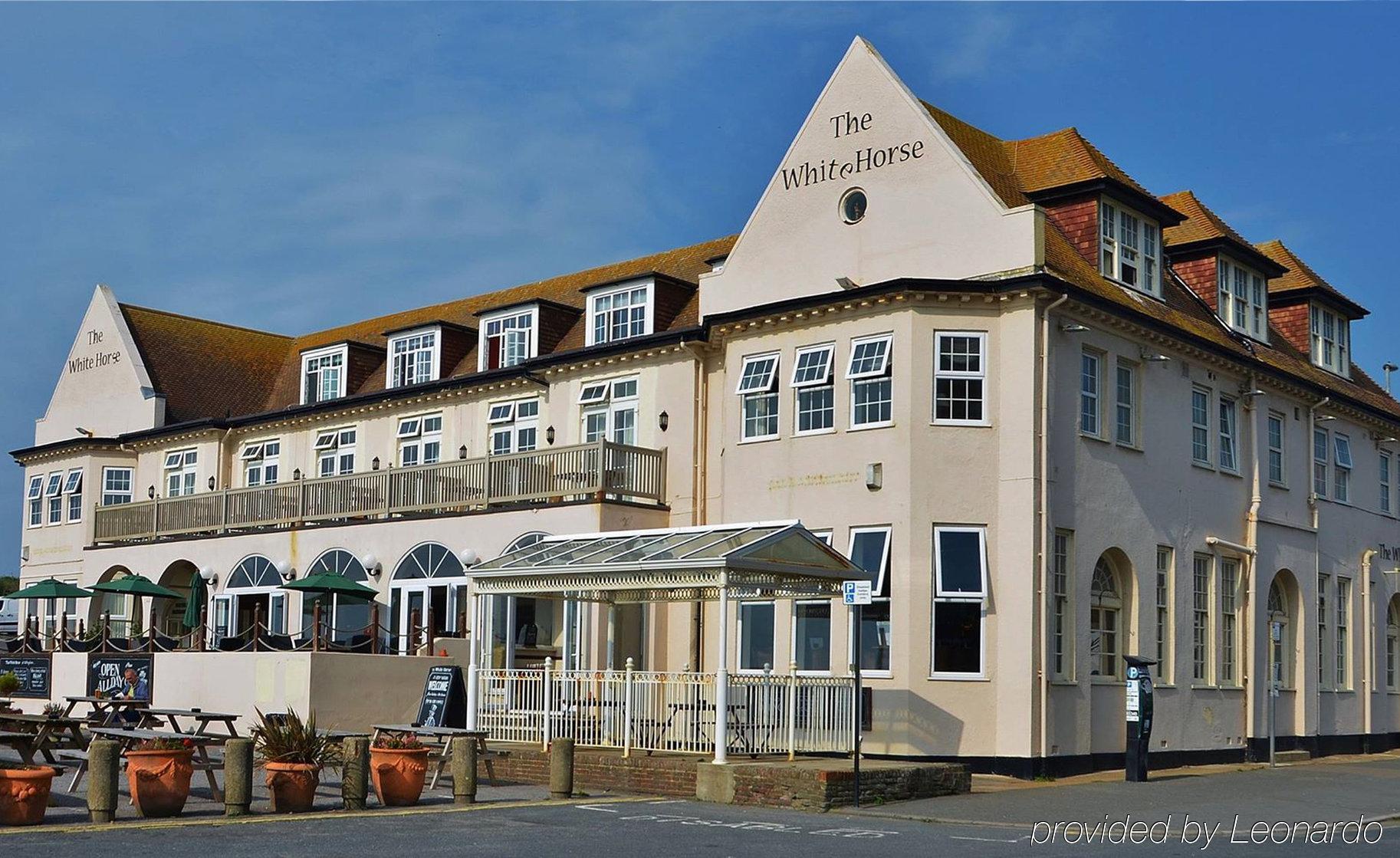 The White Horses By Everly Collection 4* Brighton