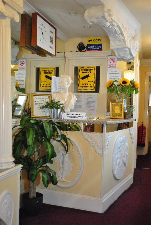 The Regent Hotel 3*
