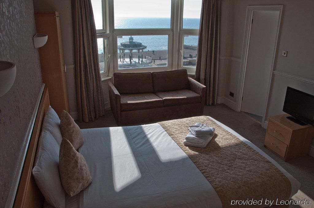 The Hotel 3*