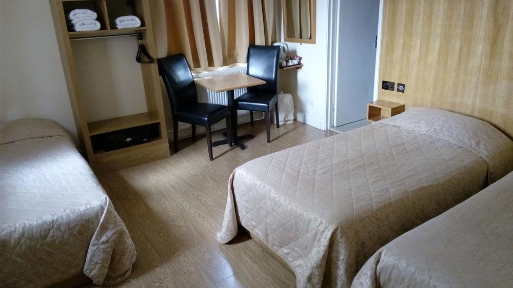Sea View Hostel Brighton