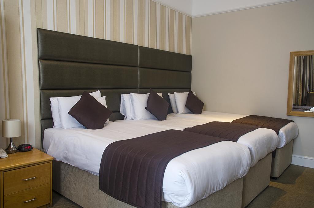 Hotel The