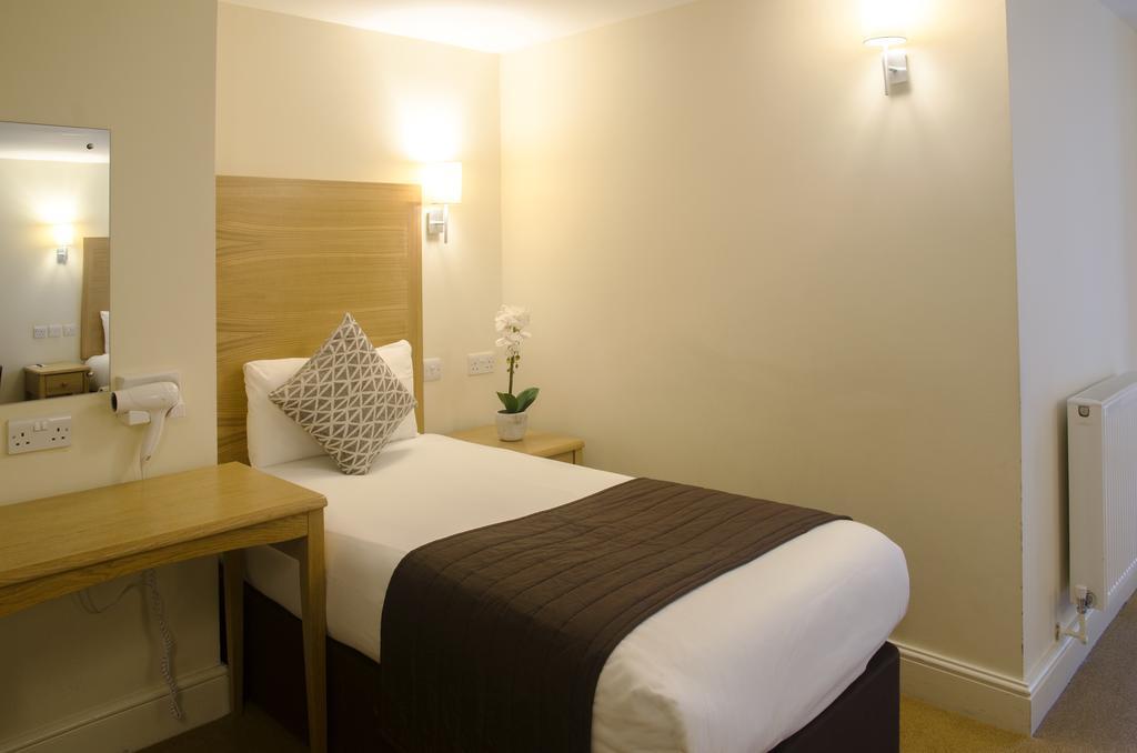 Kings Hotel 3*