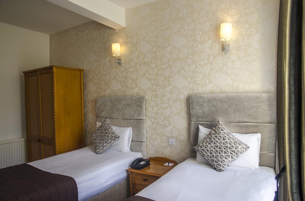 Kings 3* Brighton