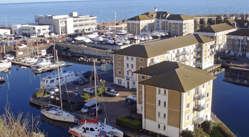 Marina Apartment