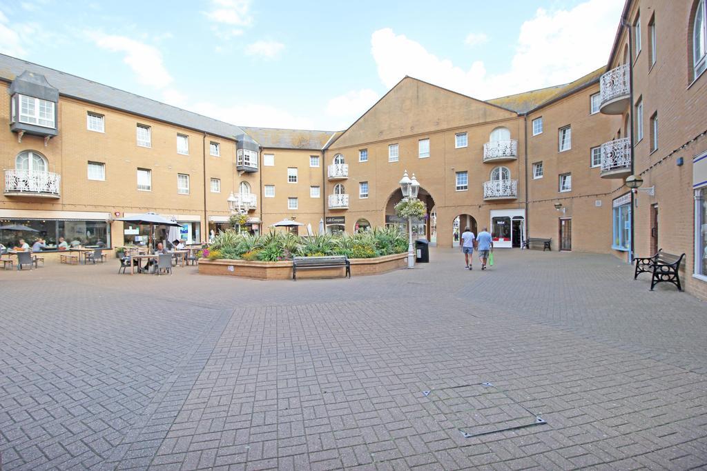 Apartment Marina Brighton