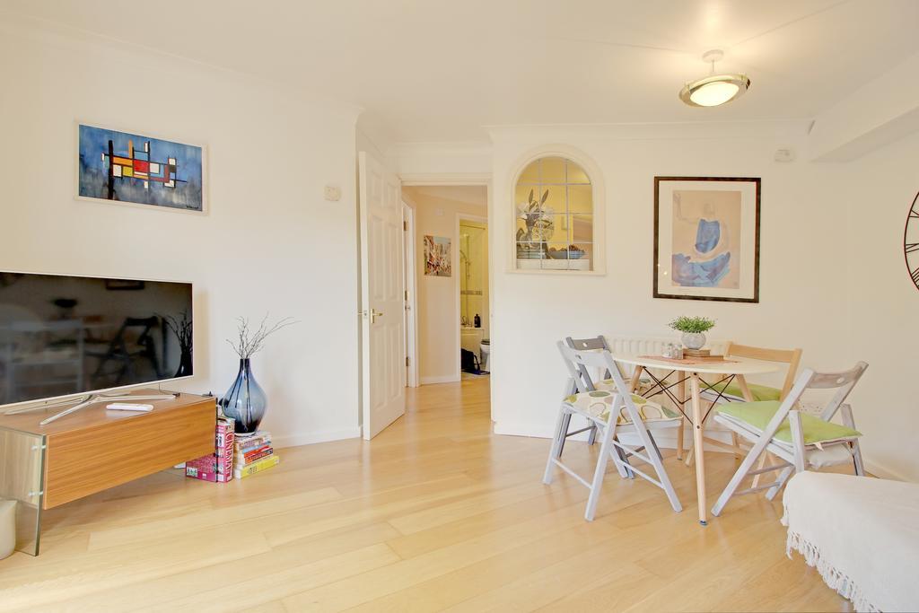 Marina Apartment Brighton