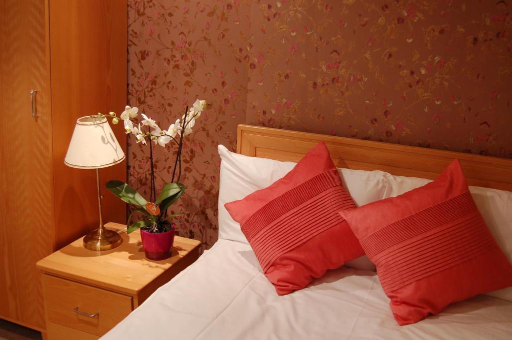 The 3* Brighton