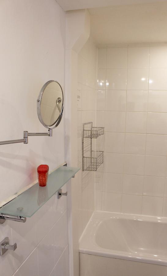 Hudsons Guest house 4*