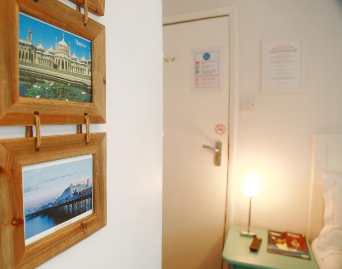 Bed & Breakfast Schmotel Brighton