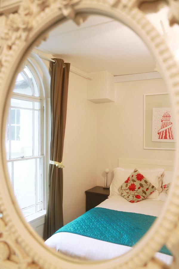 Bed & Breakfast Schmotel Brighton