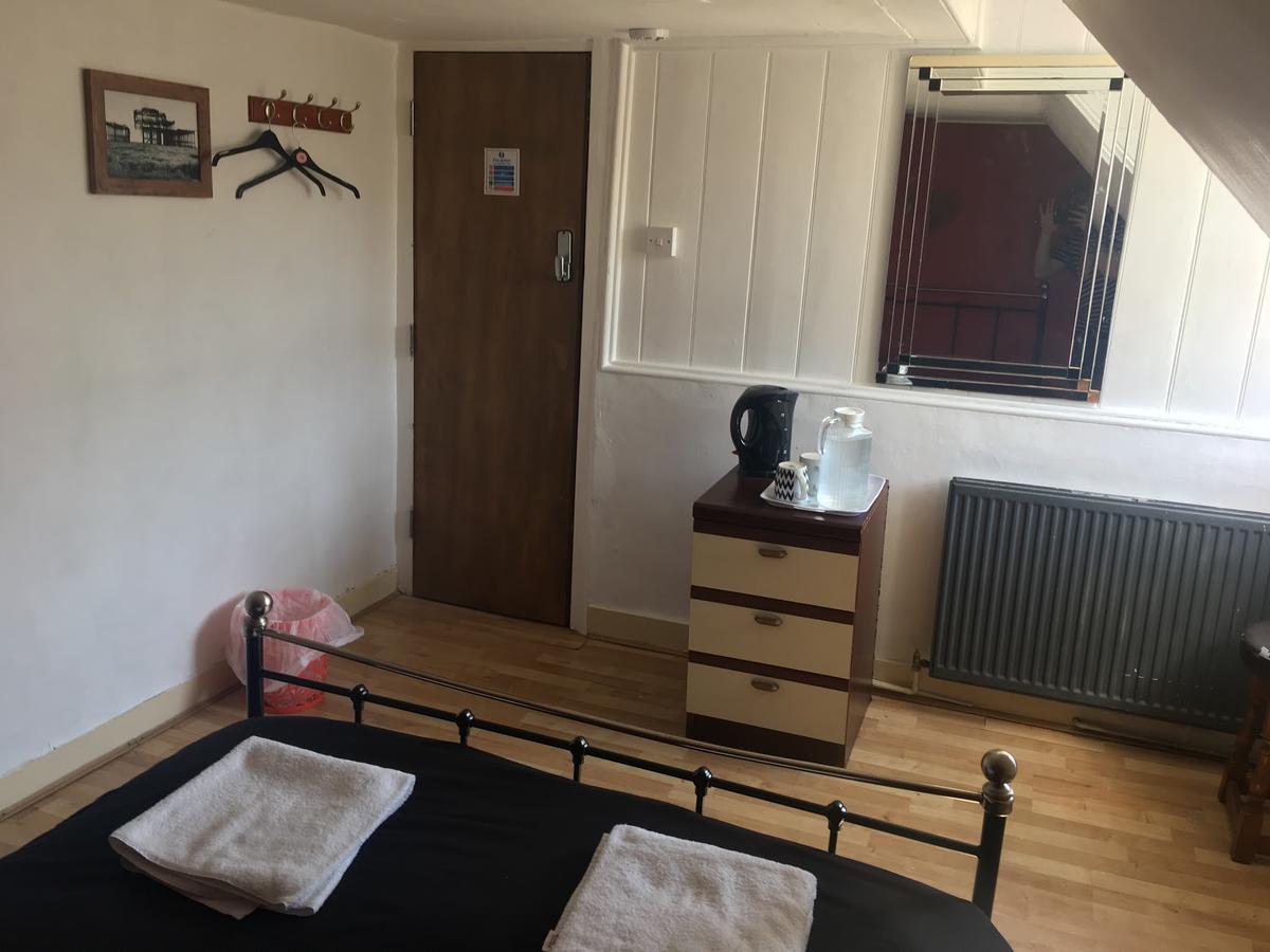 Kings Arm's Hostel Brighton