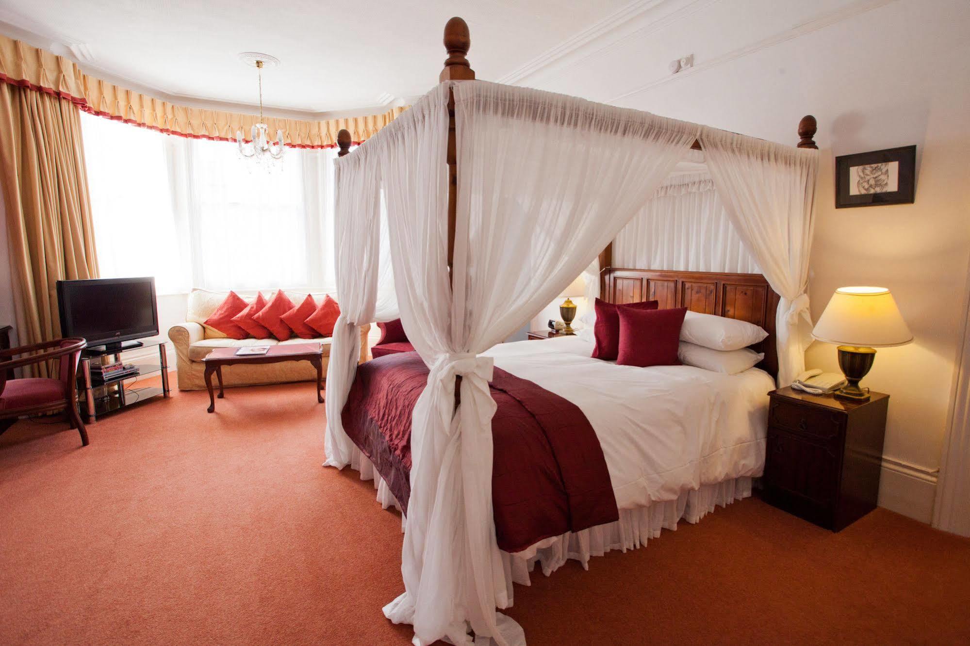 Guest house The Claremont Brighton