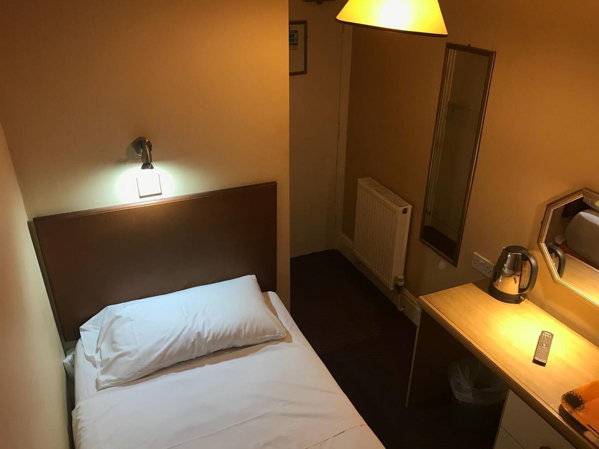 Hotel Ambassador 3*