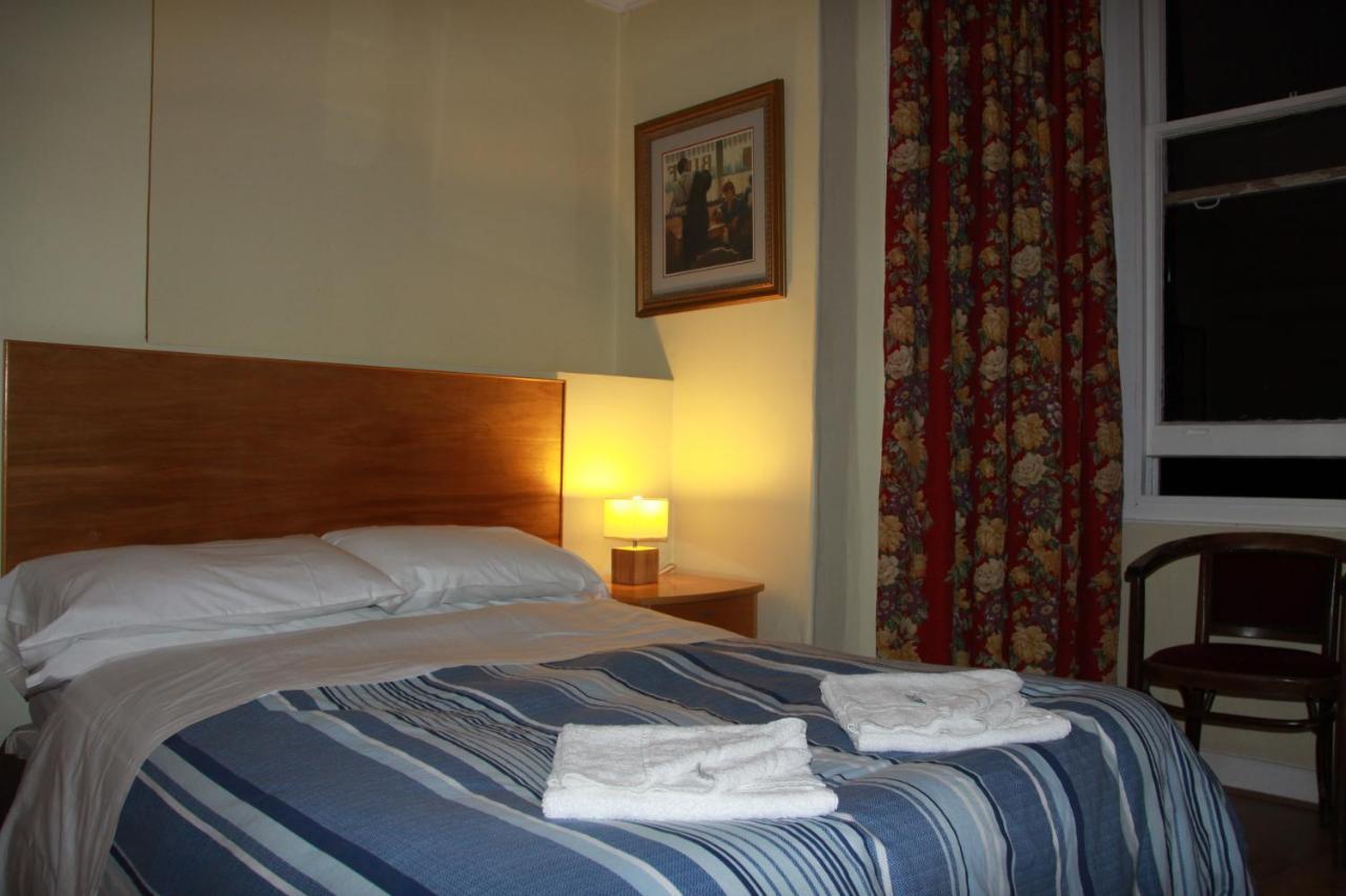 Hotel Ambassador