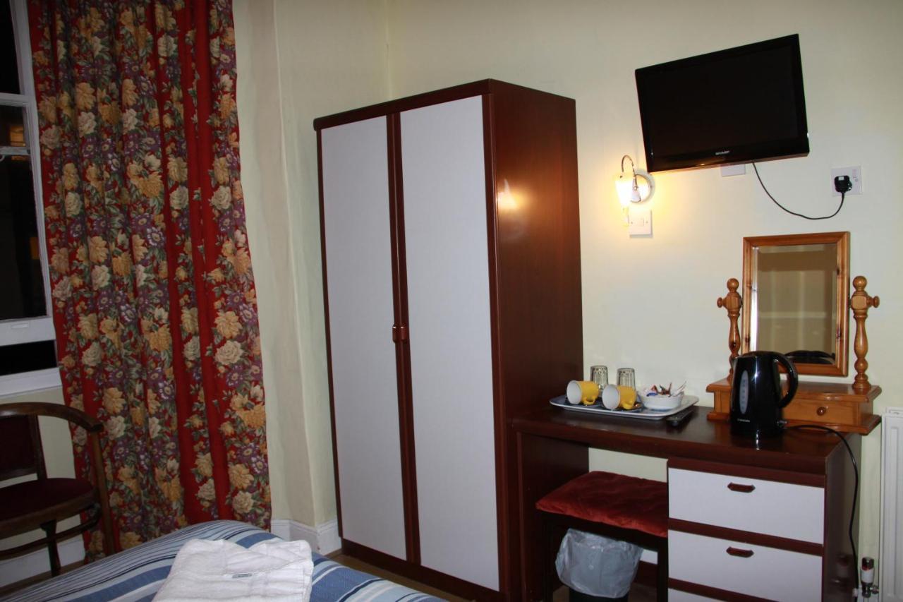 Ambassador 3* Brighton