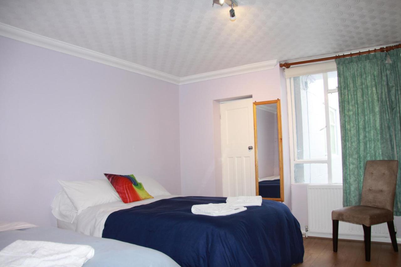 Hotel Ambassador
