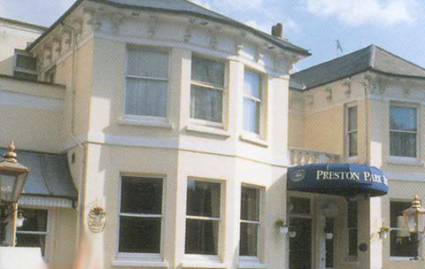 Preston Park 2* Brighton