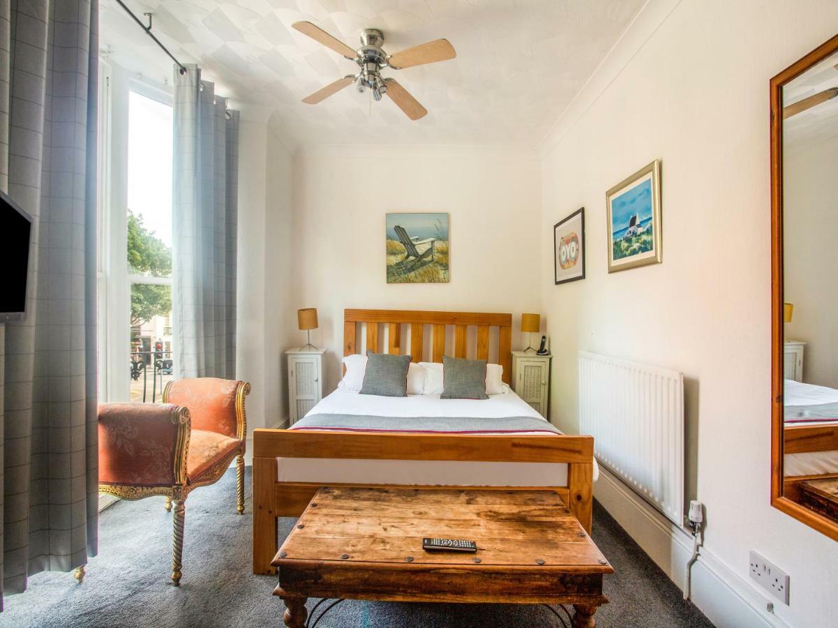 Oyo Avalon Lifestyle 3*