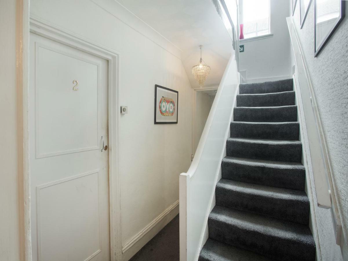 Bed & Breakfast Oyo Avalon Lifestyle Brighton