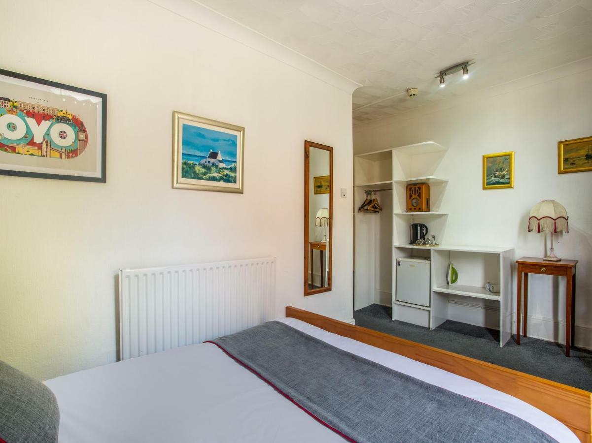 Bed & Breakfast Oyo Avalon Lifestyle