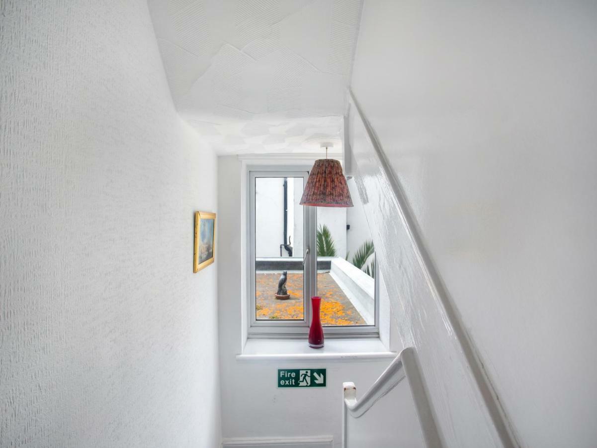 Oyo Avalon Lifestyle 3* Brighton