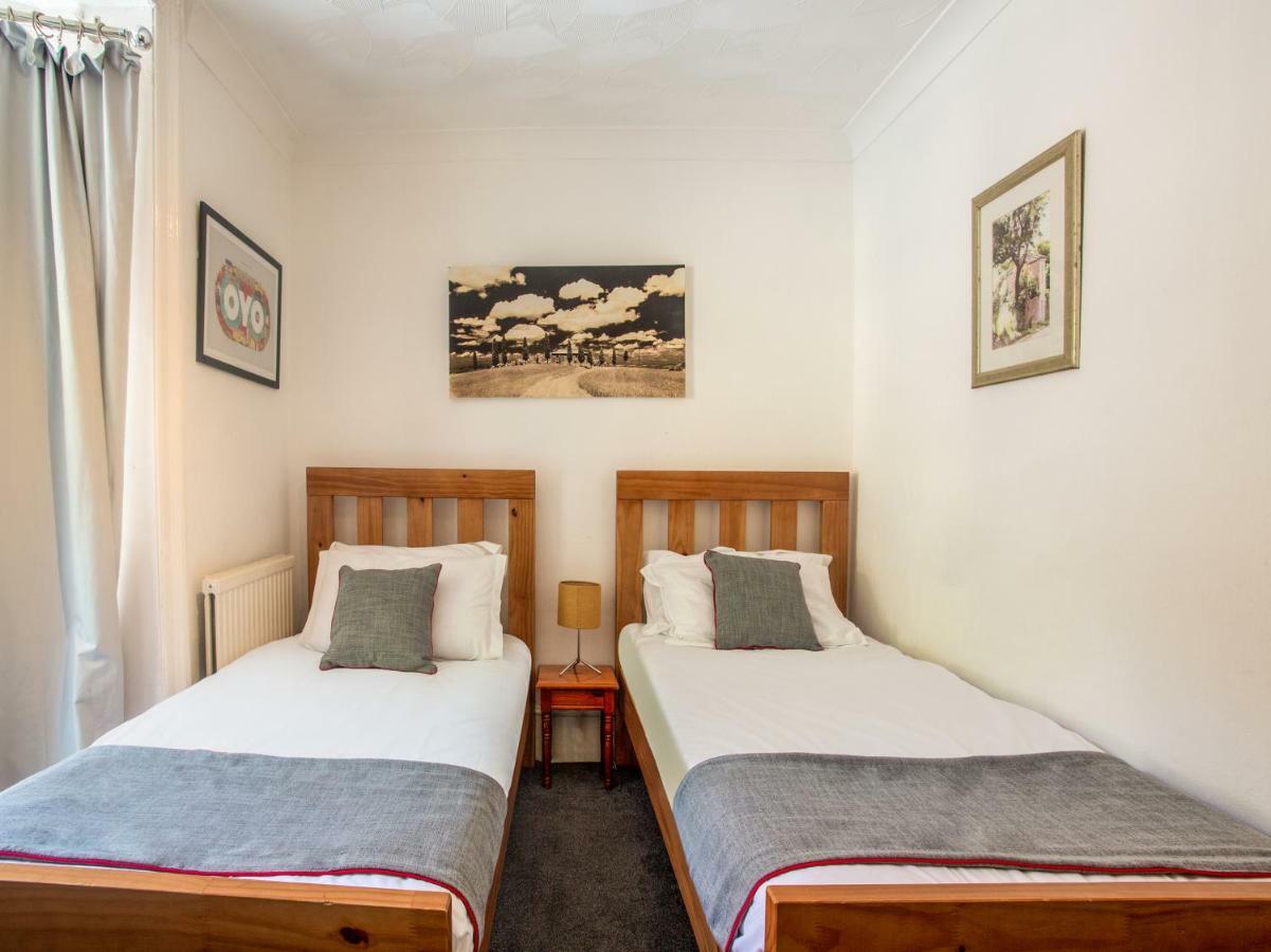 Oyo Avalon Lifestyle Bed & Breakfast Brighton