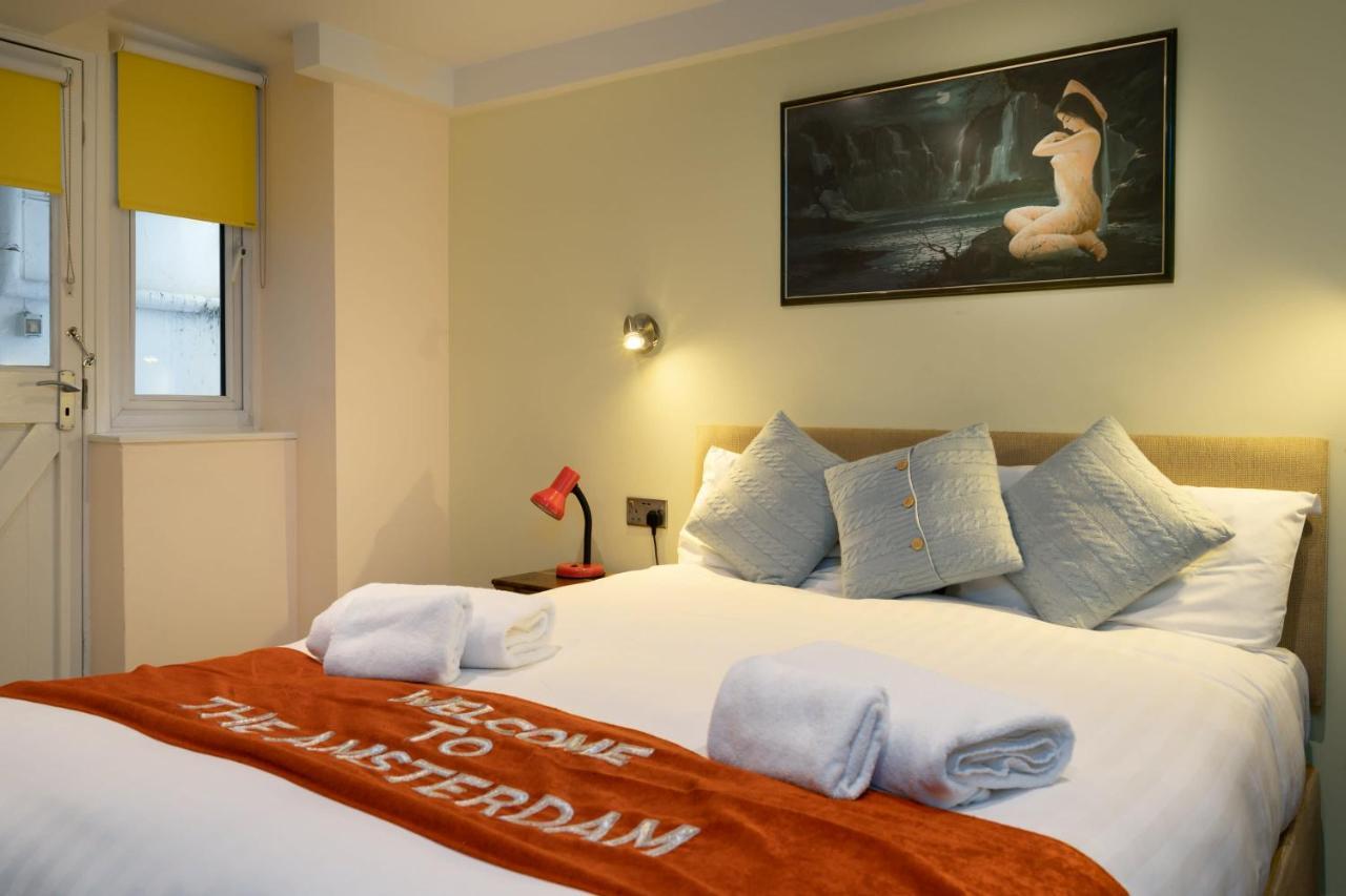 Amsterdam Seafront Hotel 3*