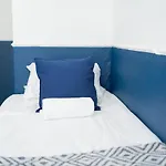 Ocean Breeze Rooms