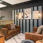For Students Only Modern Studios And Ensuite Bedrooms With Shared Kitchen At Hillfort House In Brighton
