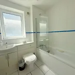 Sunny 4 Bedrooms Town House