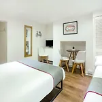 Oyo Lifestyle Hotel Sea Breeze