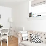 The Mews Central Brighton Townhouse