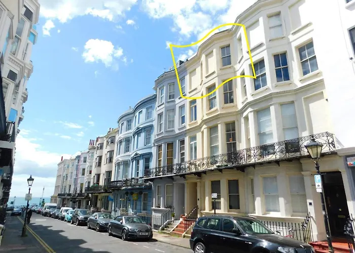 Central Kemptown Brighton Studio Apartment