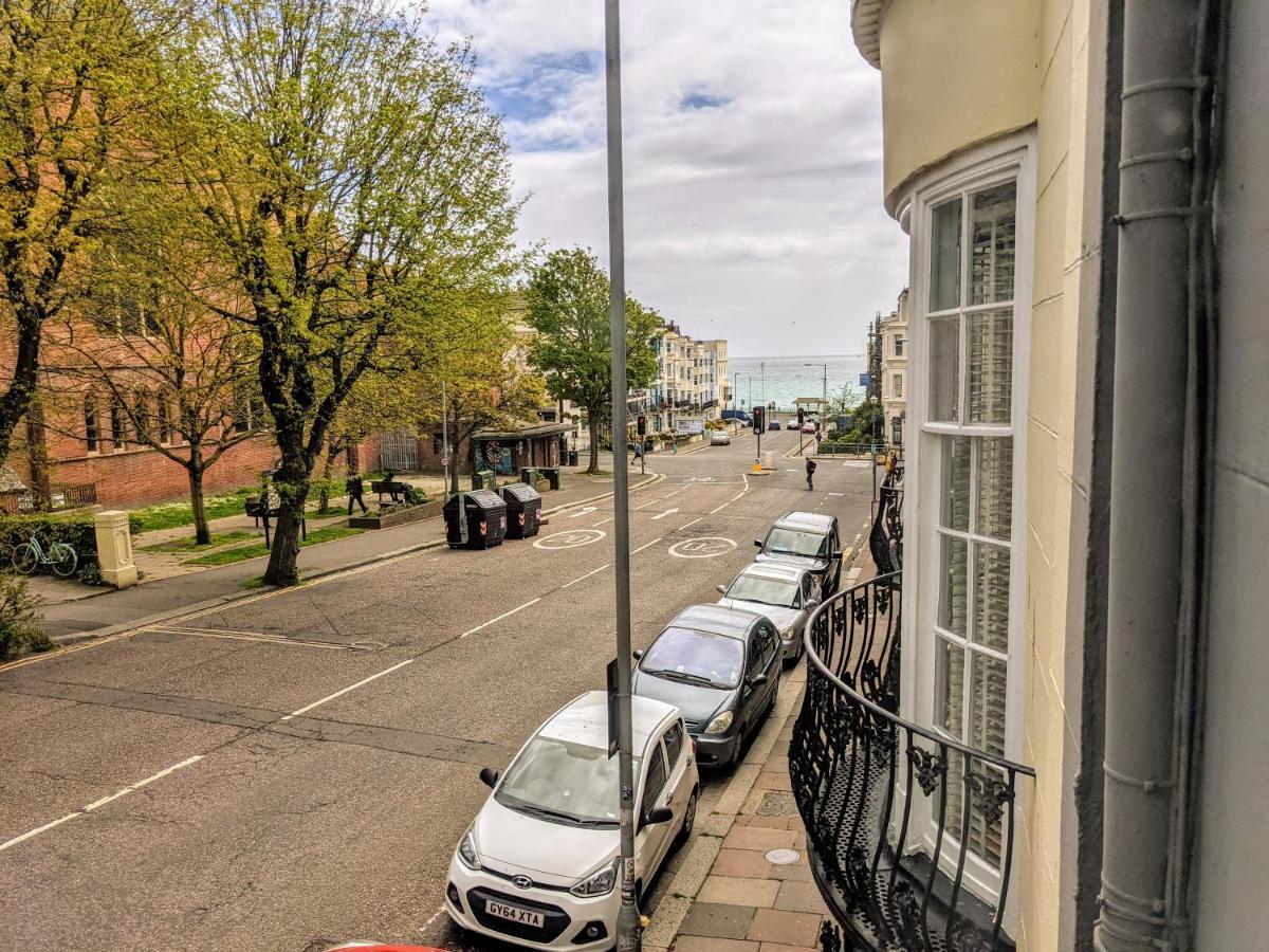 Ocean Breeze * Brighton