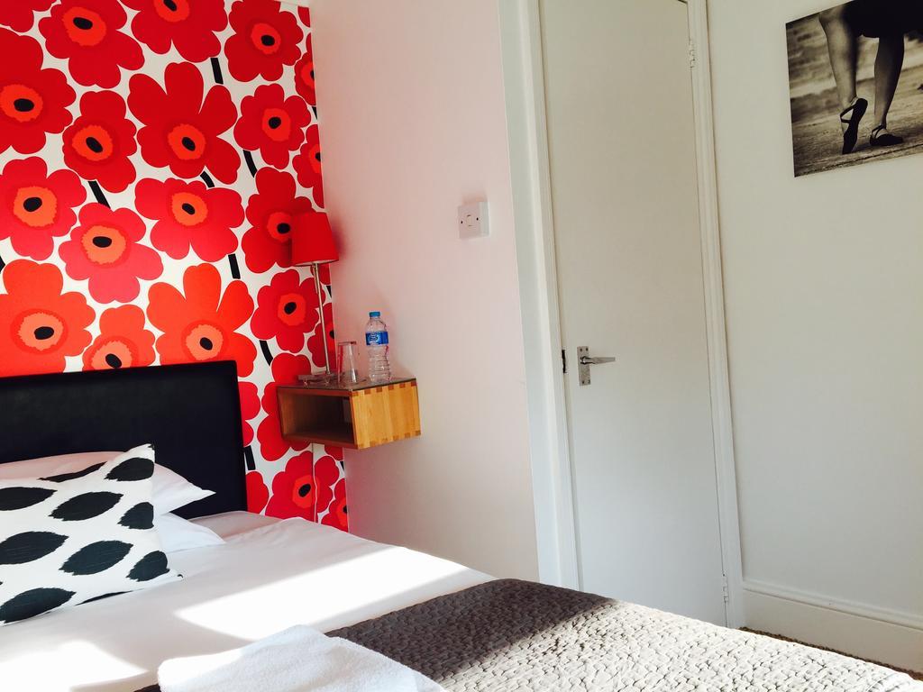 The White House Guest house 4*