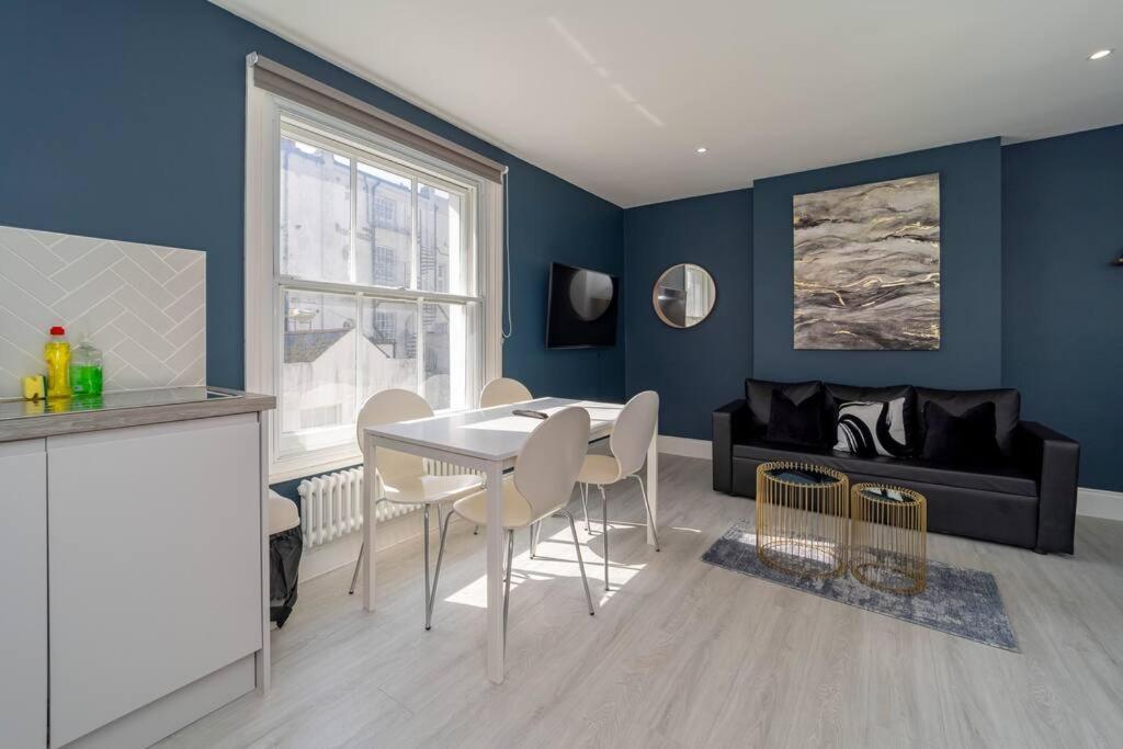 Apartment Flash Sale Kemptown 2 Bedroom Flat Bn236stg06 *