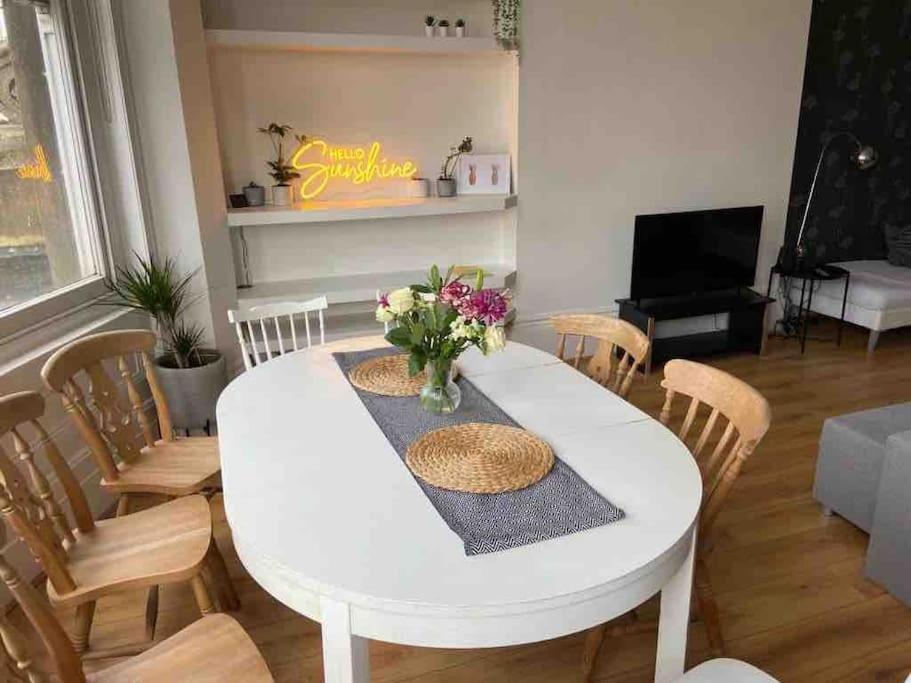 Apartment Great Central By The Sea