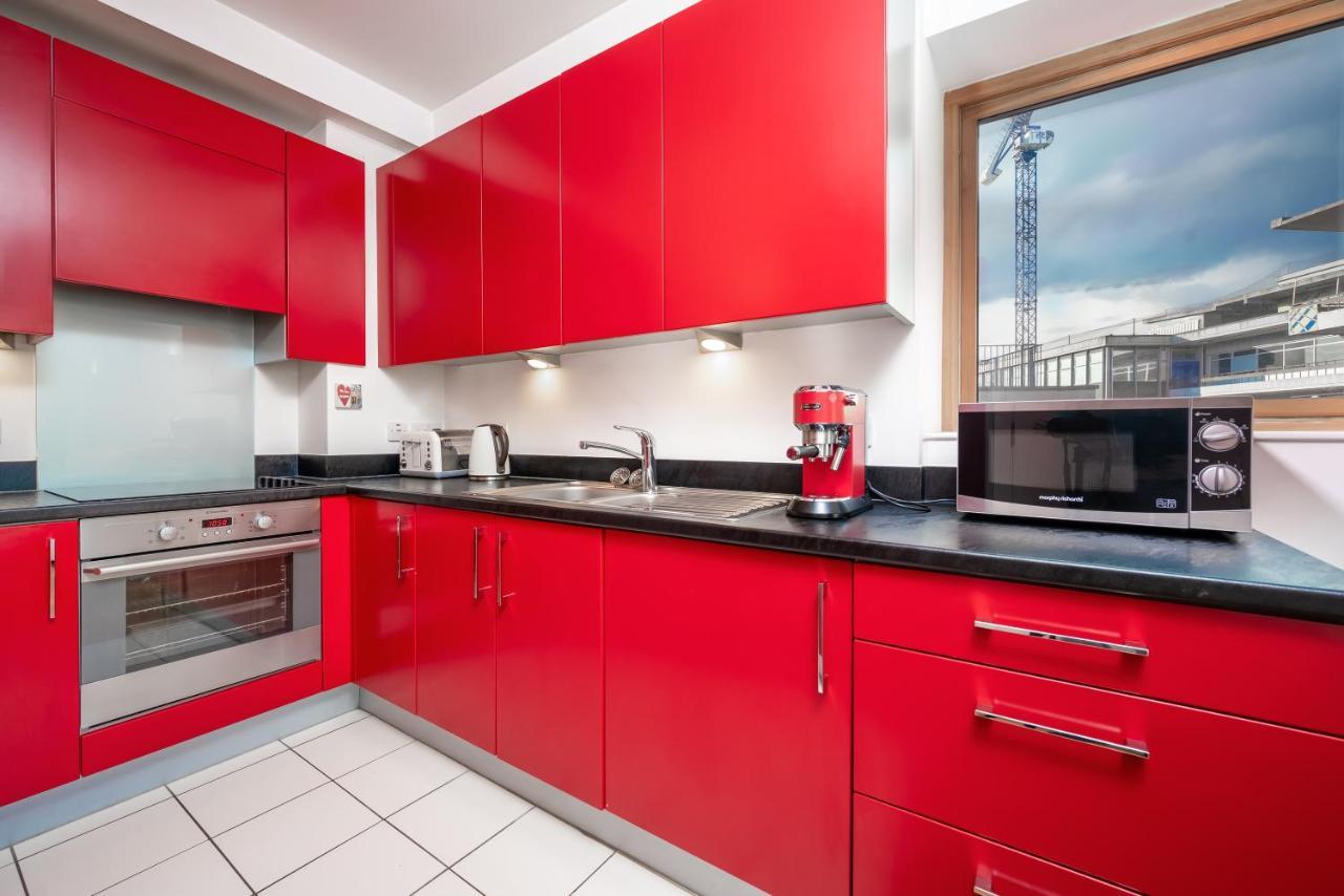 Apartment Brandnew - Executive Work And Travel Stroudley - 2 Min To Station *