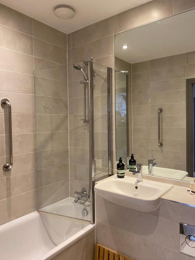 A Spacious 1 Bedroom Gem Apartment Brighton