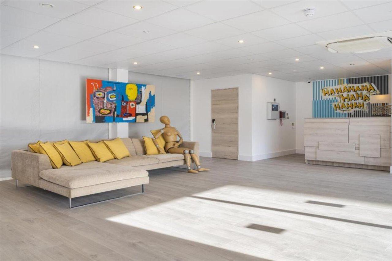 Q Square By Supercity 4* Brighton