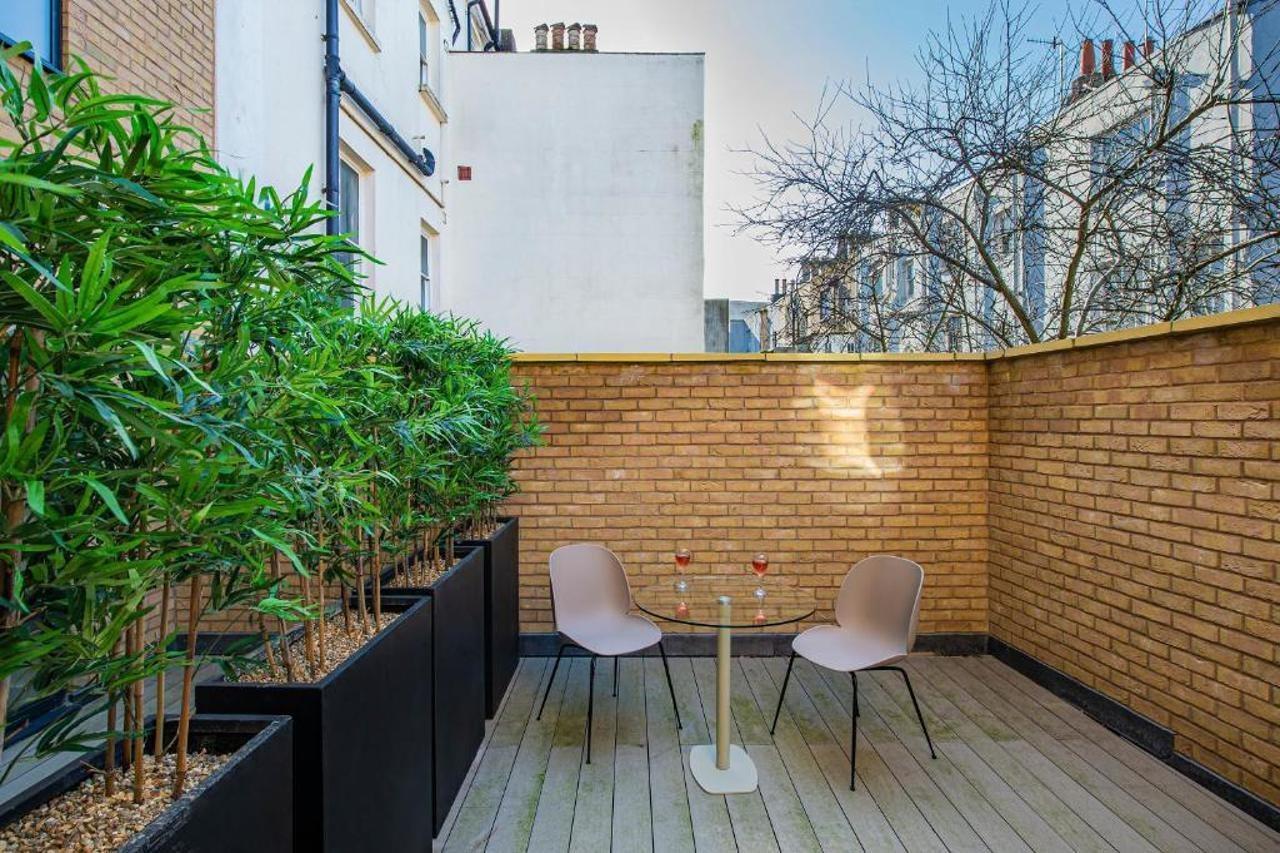 Q Square By Supercity 4* Brighton