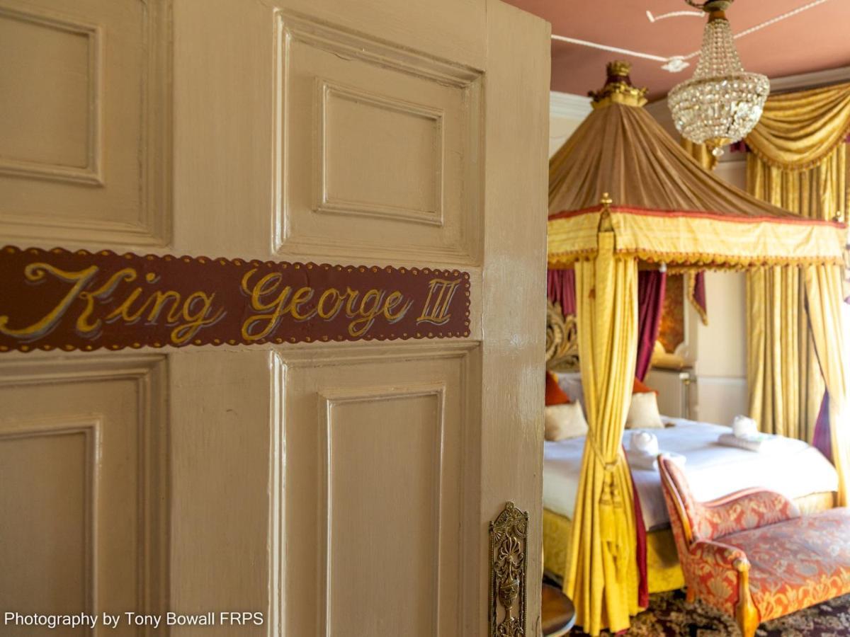 Pass The Keys The Fabulous King George * Brighton